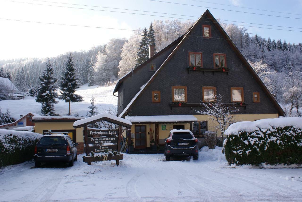 Ferienhaus Lyhs Fehrenbach Eksteriør billede
